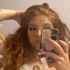 Meet your Posher, Ariana